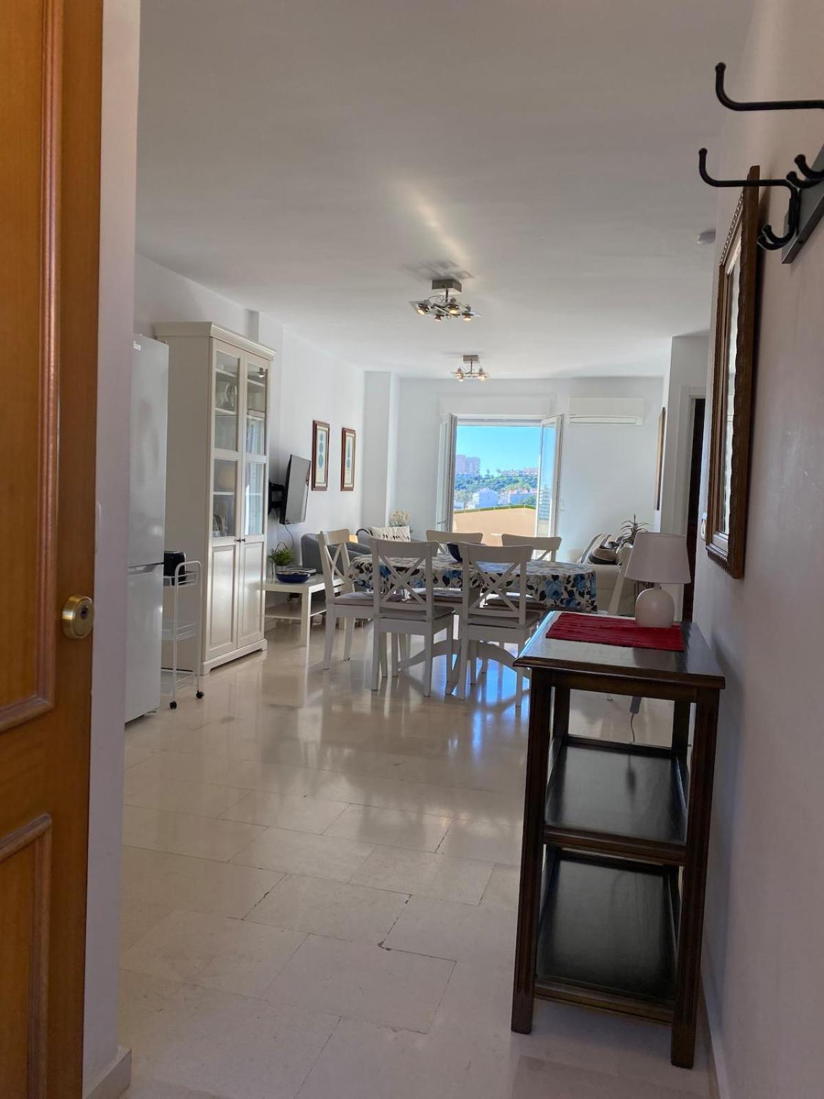 3 Bedroom Penthouse Close By Parque De La Paloma Appartement *
