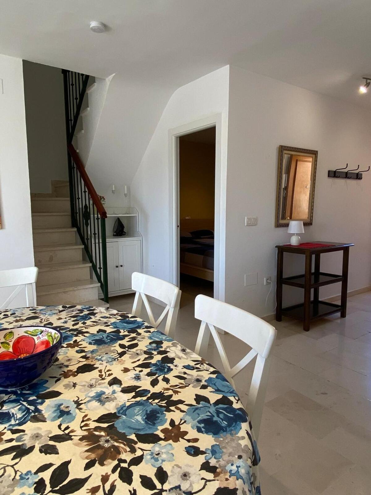 Appartement 3 Bedroom Penthouse Close By Parque De La Paloma *